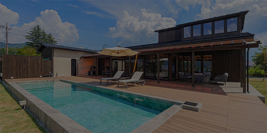 Pool & Terrace